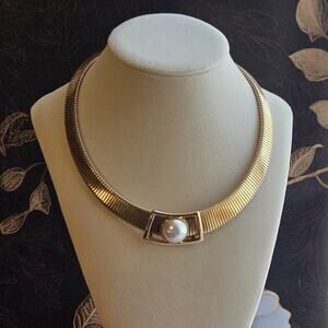 Park Lane Signed Gold Tone Snake Chain Choker Necklace Faux Pearl Plaque Slide